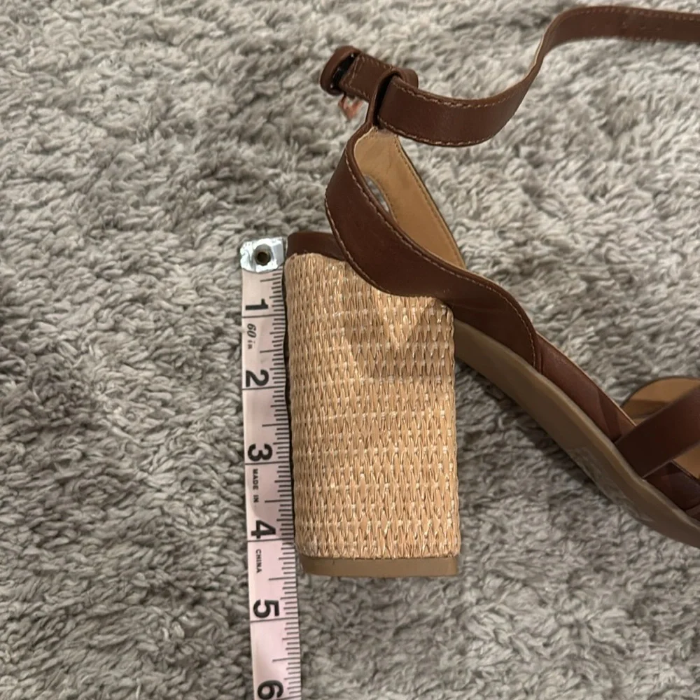 LC brown strappy heels size 11 - Picture 5 of 5